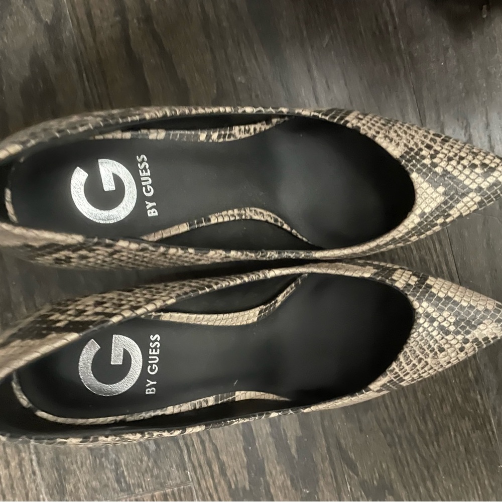 GUESS Snakeskin Patterned Heels